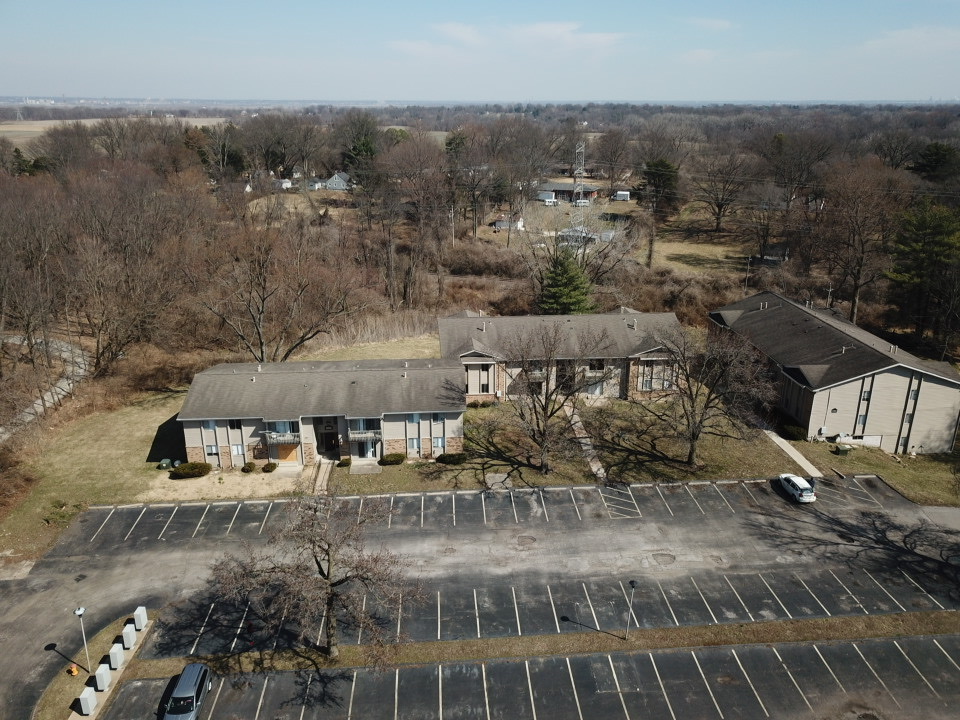 Windham Chase Apartments exterior in Saint Louis, MO